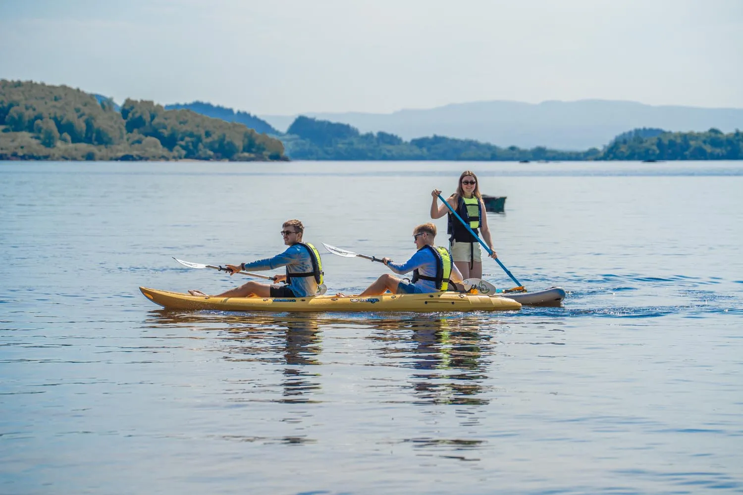 Kayaking and paddleboarding on Loch Lomond